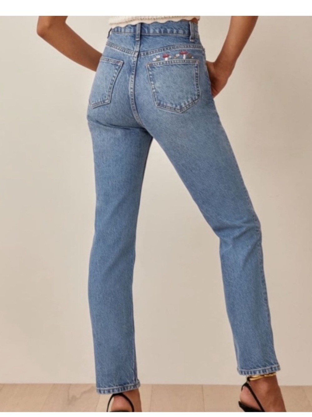 Reformation womens Medium Blue Straight Jeans